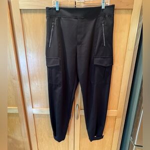Athleta Cargo joggers in black size 14